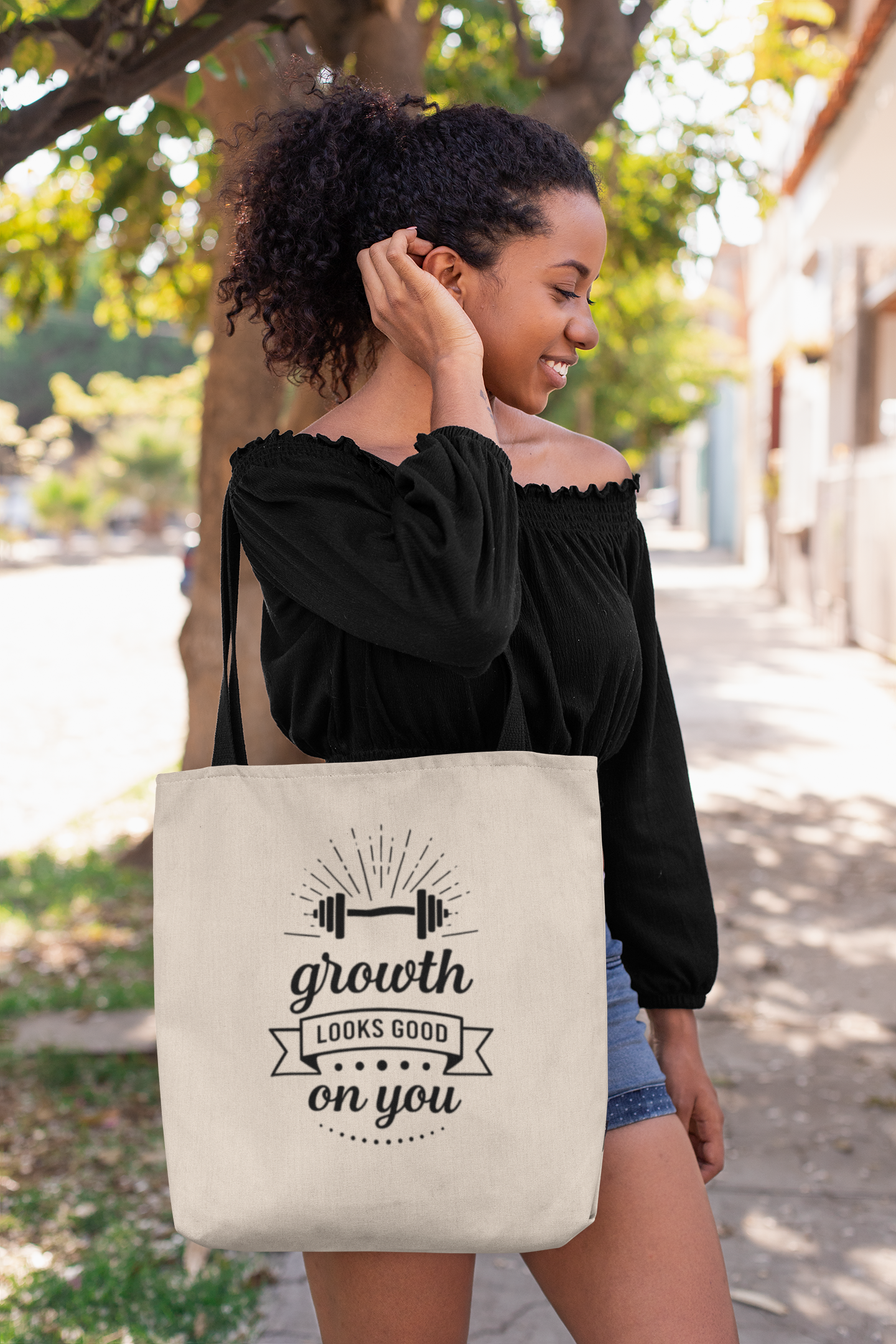 Growth Looks Good On You Tote Bag - Gym Bag for Women - Fitness Motivation Canvas Tote - Heavy Duty Workout Bag - Body Positivity Gift